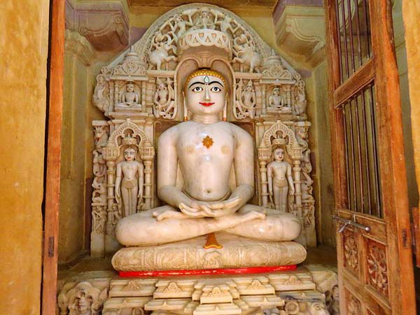 Chandraprabhu Temple