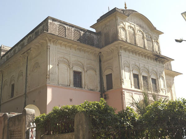 A Little Bit Of History About The Fort