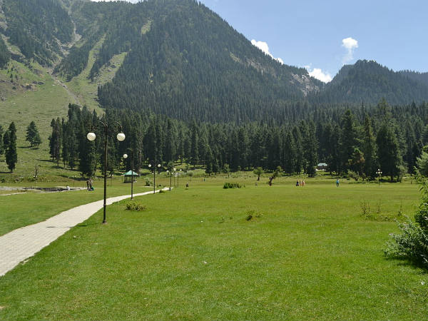 A Little About Betaab Valley