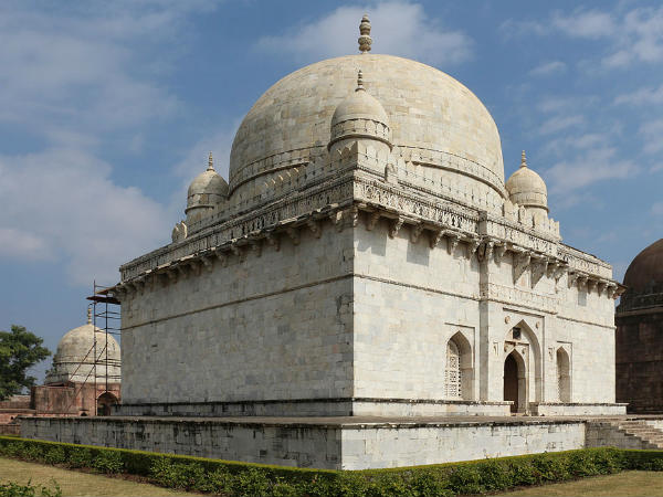 Hoshang Shah's Tomb