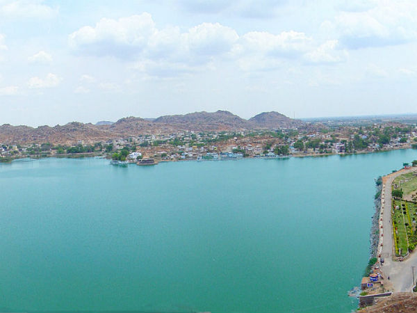 Aam Talab Lake