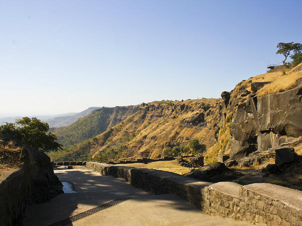 Best Time To Visit Mandu