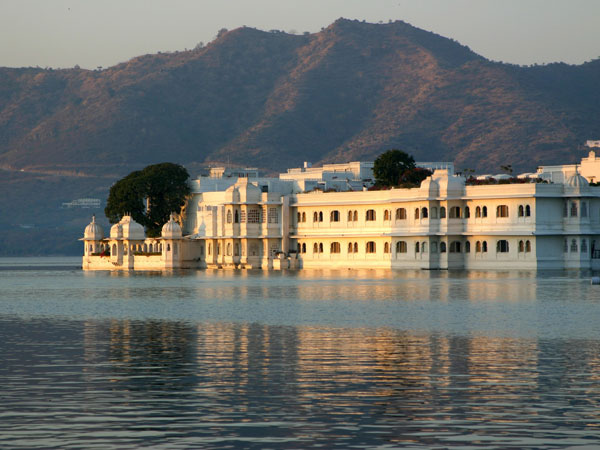 Jaipur To Udaipur