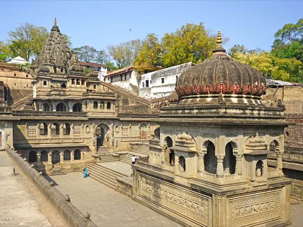 13. Maheshwar