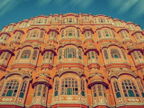 6) The Land Of The Enchanting Hawa Mahal
