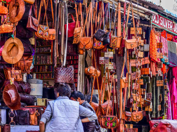 7) Buy Souvenirs At Kothari Market