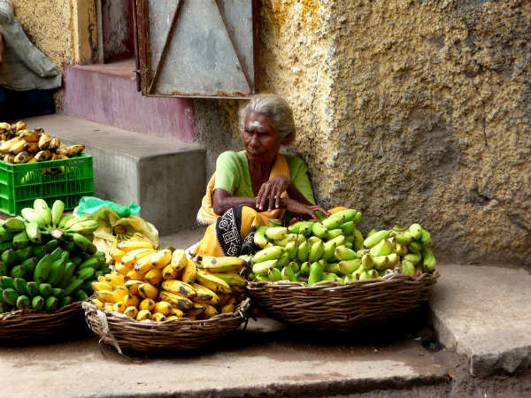 4) Banana Market