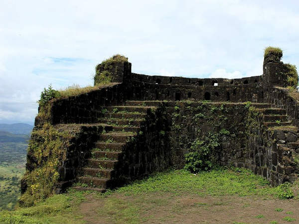 The History And Surroundings Of Rohida Fort