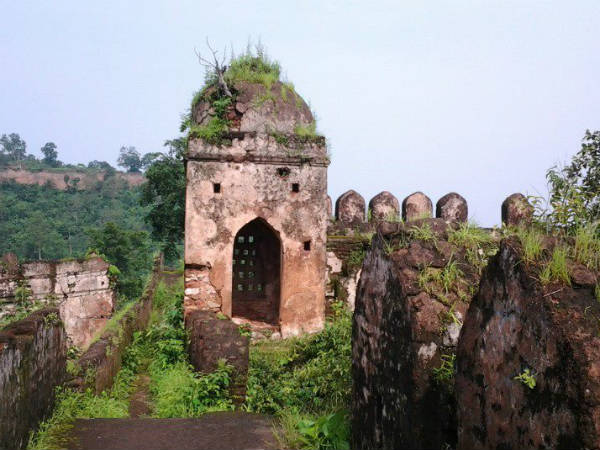 7) Daltonganj