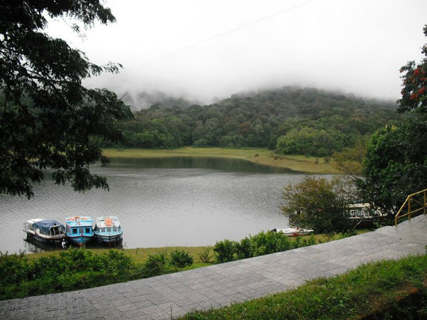 The Location And Surroundings Of Kumily