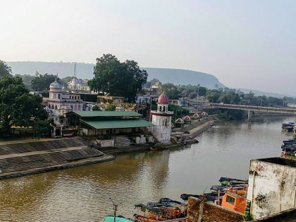 6) Chitrakoot