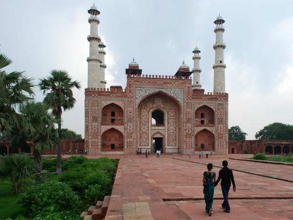 Best Time To Visit The Monument