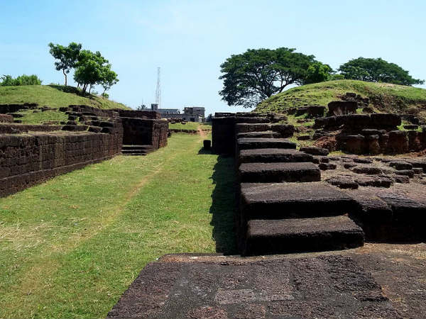 The History And Surroundings Of Sisupalgarh