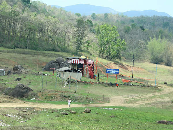 The Location And Surroundings Of Ayyappankovil