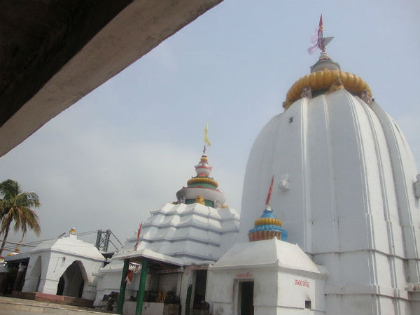 4) Dhabaleswar Temple