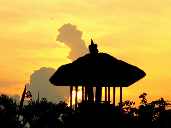 1) Thakurbari Temple