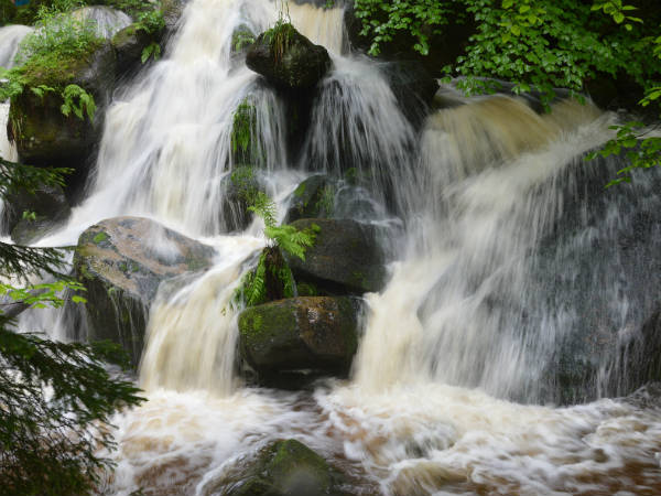 4) Jogini Falls