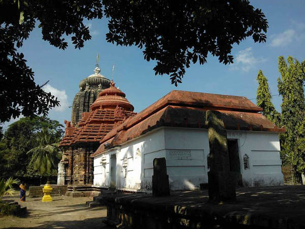 5) Madhava Temple