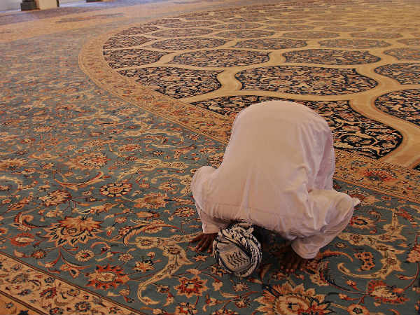 3) Madina Mosque