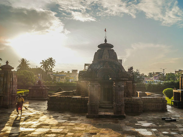 5) Bhubaneswar