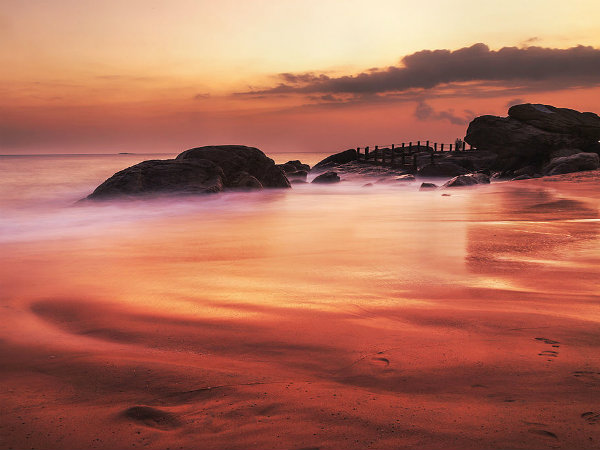 5) Muttom Beach
