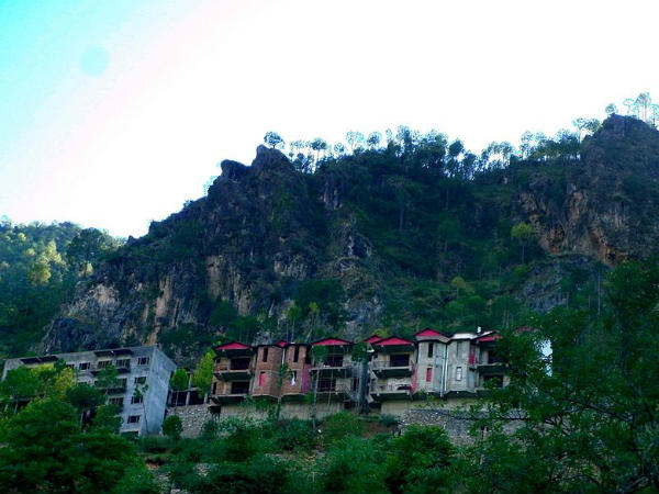 3) Solan