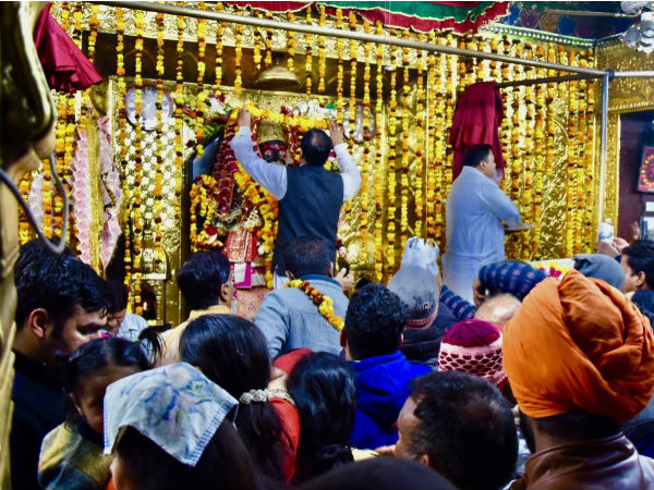 5) Sheetla Mandir