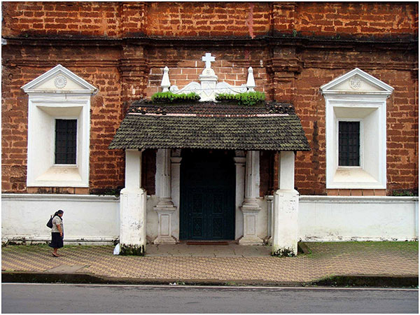 17) Church Of The Holy Spirit