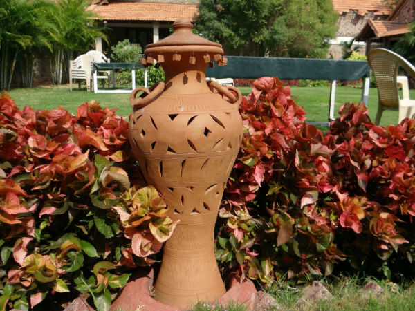 8) Baradari Gardens