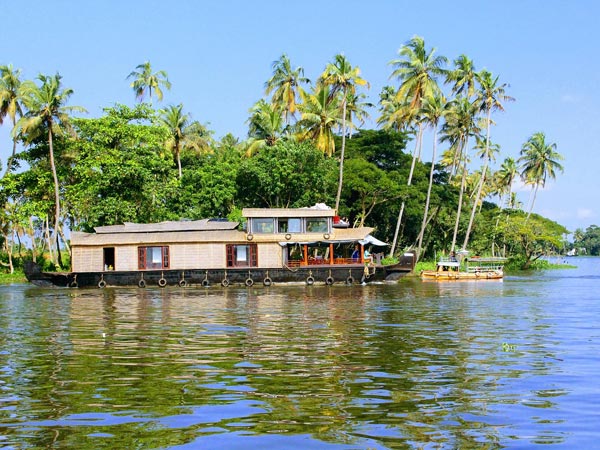 9) Kumarakom: