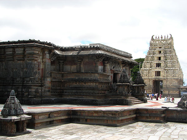 1. Belur