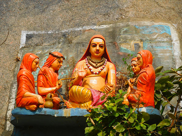 6) Adi Shankaracharya Birthplace and Temple: