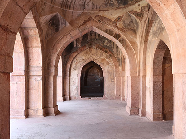 4. Baz Bahadur’s Palace