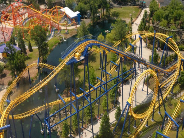 9) Silver Storm Water Theme Park: