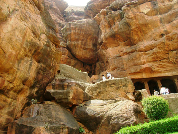 1) Badami Cave Temples: