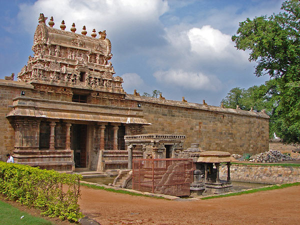 6. Airavateshwara Temple