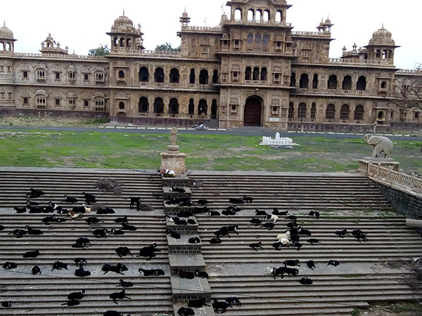 1) Mani Mandir: