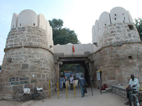 1. Penukonda
