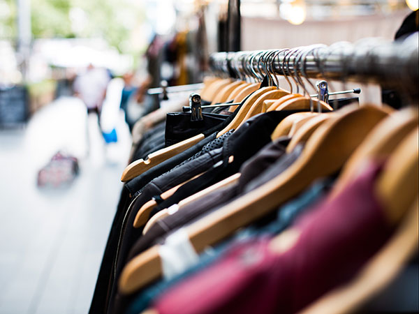 4. Retail Buyer