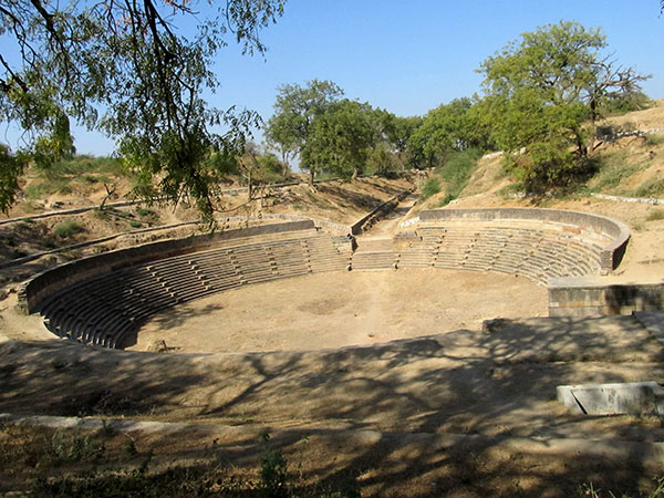 1. Sahastralinga Talav