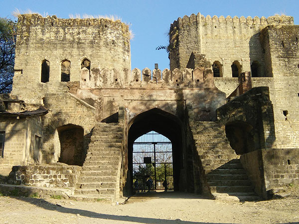 3. Nurpur Fort