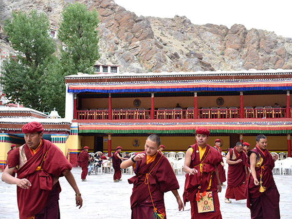 7) Hemis Festival