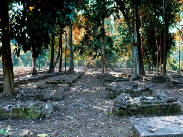 5) World War II Cemetery:
