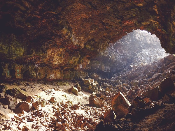Mawsmai Cave