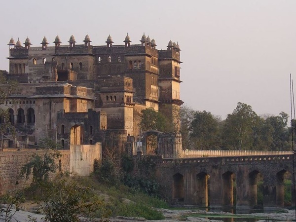 Places Of Attraction In Orchha