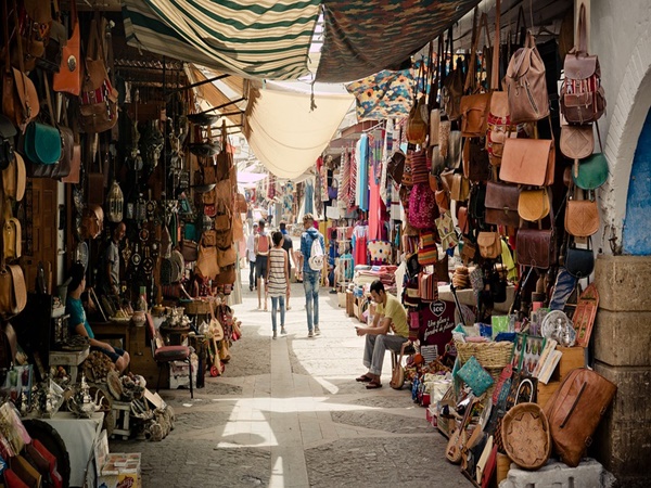 4. Sister’s Bazaar