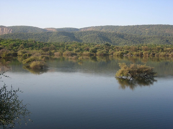 4. Silserh Lake