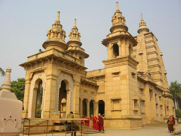 3. Mulagandha Kuti Vihar