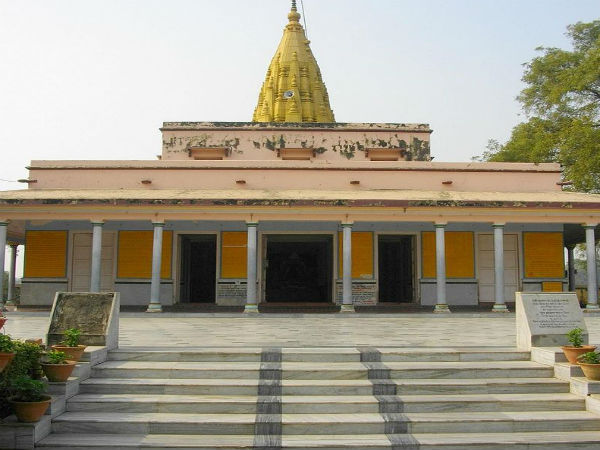 How To Reach Sarnath