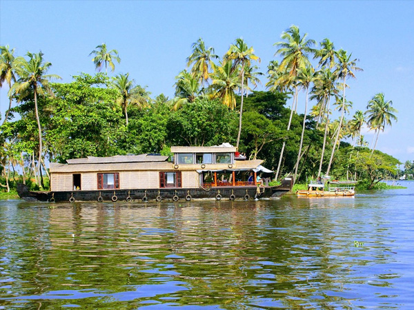 KumaraKom